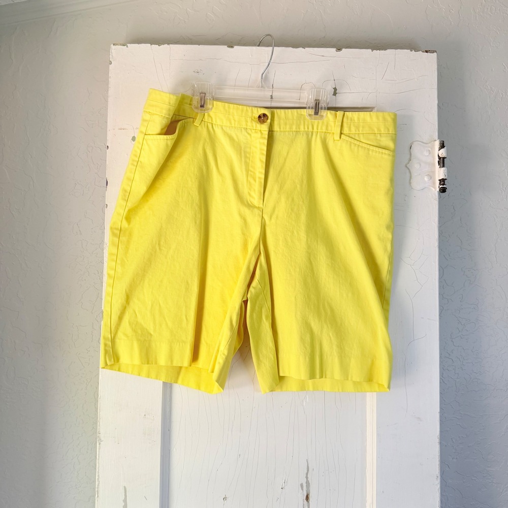 Talbots The Perfect Short Yellow Cotton Stretch Chino Shorts Womens 16